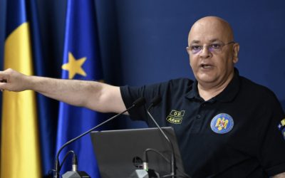 Vreme severă în România. Raed Arafat a convocat o ședință de urgență cu prefecții din țară. Ce măsuri au fost luate