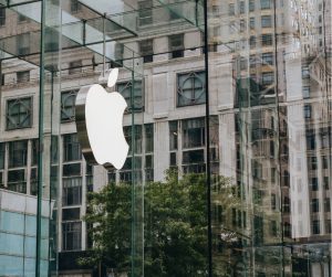 Apple a eliminat din producție 25 de dispozitive și accesorii în 2025