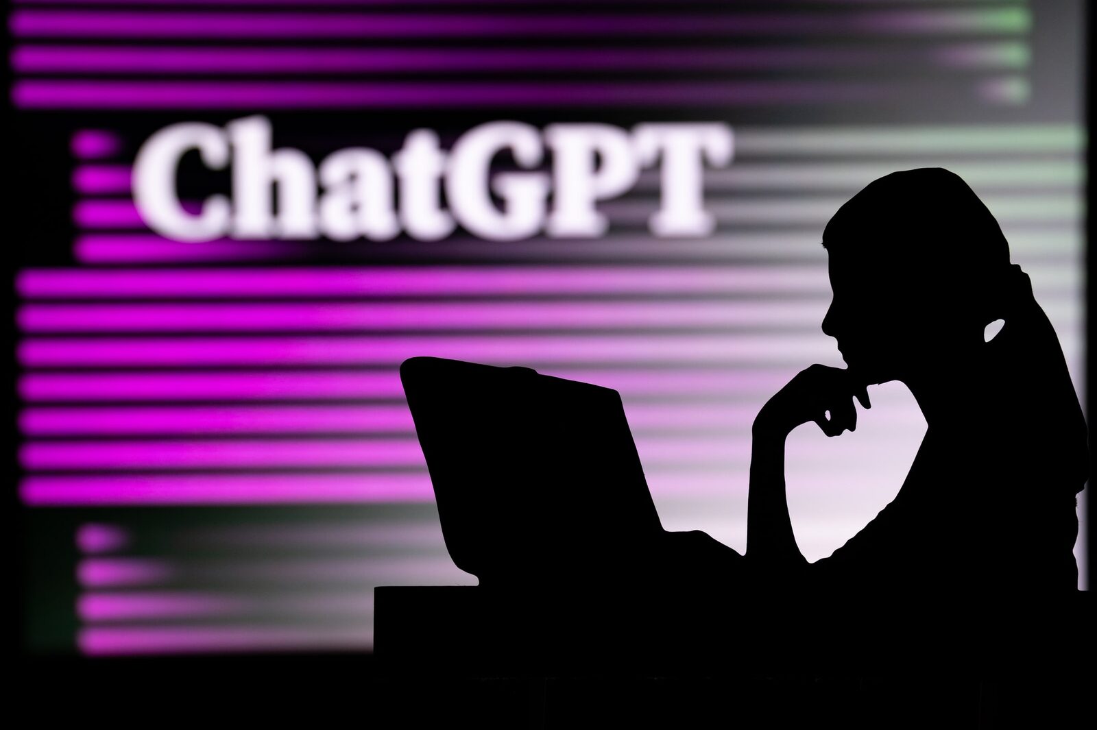 OpenAI a precizat data lansării versiunii ChatGPT cu conținut erotic pentru adulți