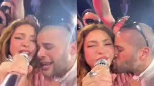 Shakira, surprinsă de un fan în timpul concertului din Miami: scandal!