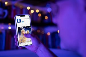 Interacțiunile umane cu personaje AI se dezvoltă în țara cu declin demografic: „Klaus m-a schimbat perspectiva”