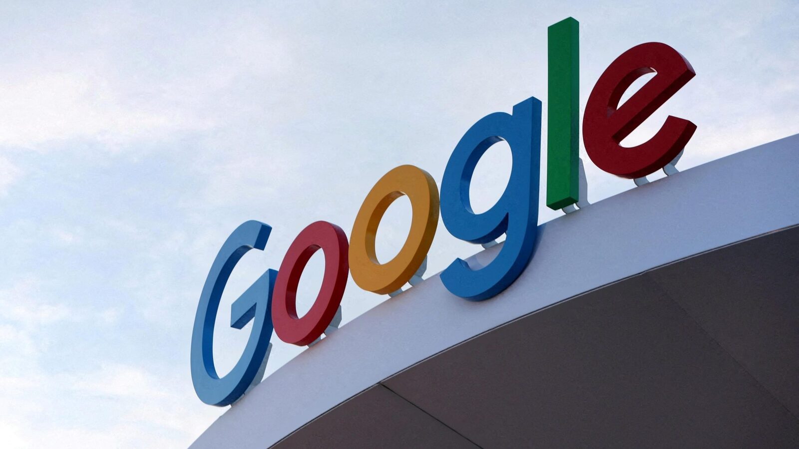 Autoritățile UE investighează Google și legăturile sale cu AI Overviews și YouTube AI