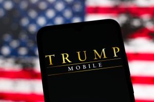 Trump Mobile comercializează telefoane refăcute, deși modelul T1 nu e încă disponibil