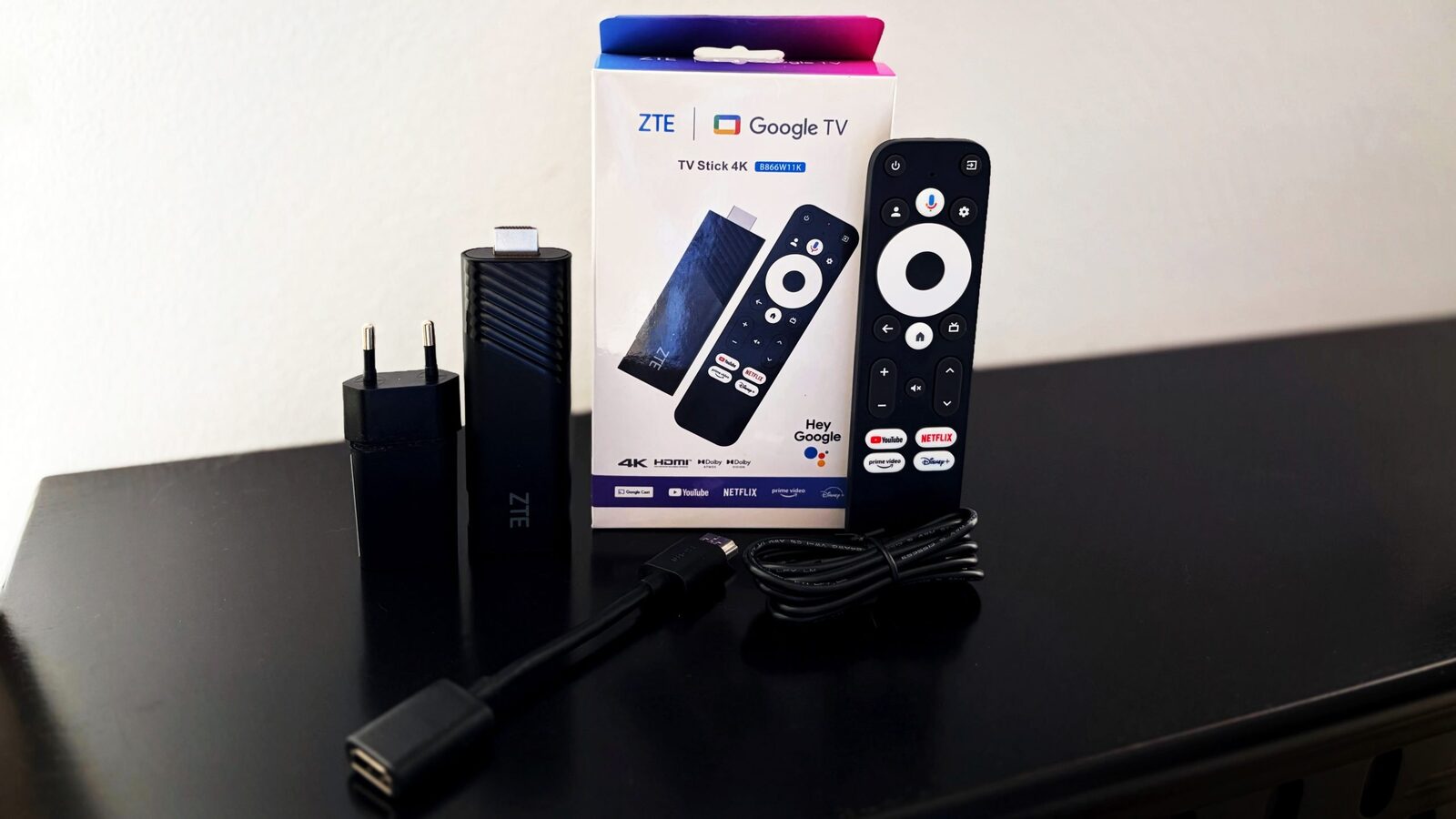 Testare ZTE Stick ZXV10, player media cu Google TV