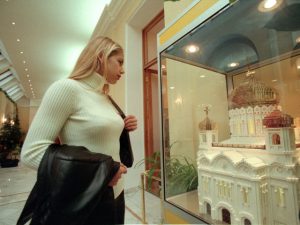 „Cea mai frumoasă femeie din lume” a avut al patrulea copil la 44 de ani