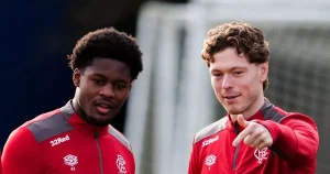 Skov Olsen debutează pentru Rangers, Chukwuani ia startul, Tavernier revine