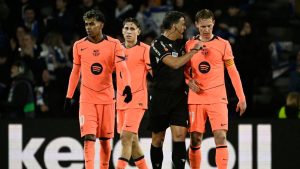 Frenkie De Jong atacă arbitrajul după înfrângerea Barcelonei