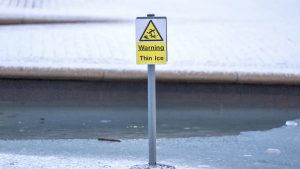 Alertă de gheață: Posibile perturbări majore în trafic!
