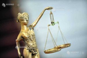 Arad: Instanța refuză arestarea bărbatului care a ucis o femeie cu un motostivuitor