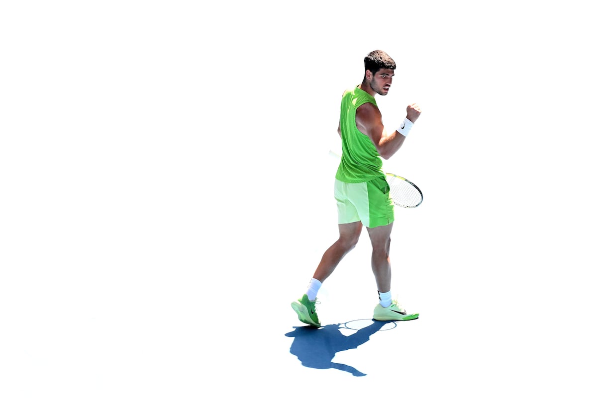 Alcaraz demonstrează forța la Australian Open 2026: Paul, învin și sfidat