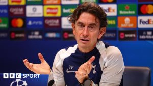 Thomas Frank, viitorul lui Tottenham: conferință de presă și antrenament.