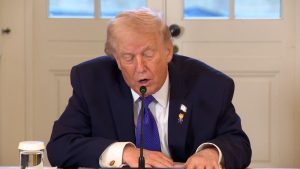 Trump amenință: SUA va lua Groenlanda „pe calea dură” dacă e nevoie