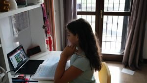 Școlile, în online din cauza vremii: cursuri suspendate în mai multe județe