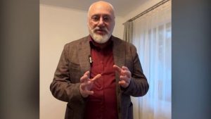 Percheziții la psihoterapeutul Cristian Andrei, acuzat de agresiune sexuală