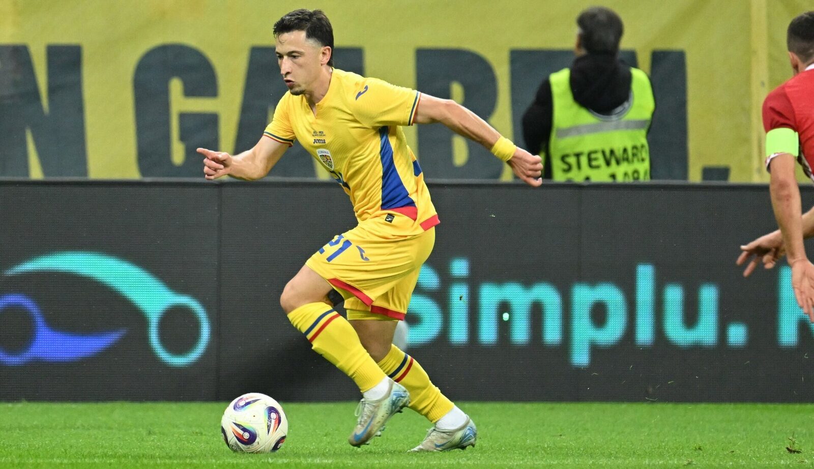 Olimpiu Moruțan semnează cu Rapid, Dan Șucu pregătește o surpriză!