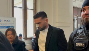 Dorian Popa, însoțit de bodyguarzi, se prezintă la Curtea de Apel