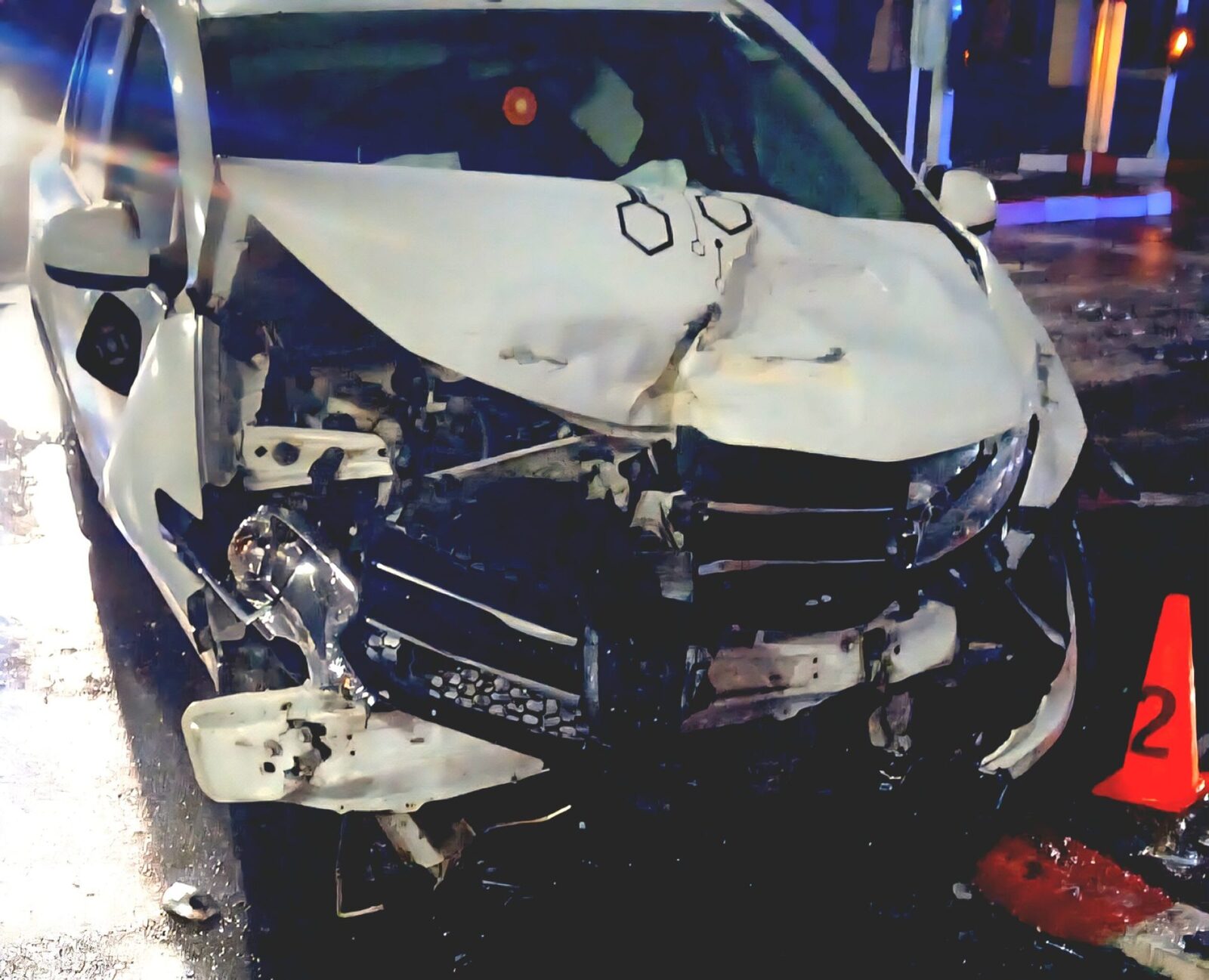 Accident violent în Focșani: trei răniți într-un impact dramatic
