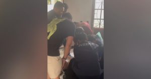 Momentul capturării asasinului lui Adrian Kreiner, într-o operativă din Indonezia