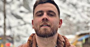 Dominic Fritz publică imaginea iranianului condamnat la moarte, solidaritate cu protestatarii