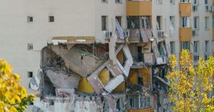 Locatarii blocului explodat din Rahova, scutiti de taxe locale