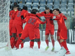 Temperaturi extreme la meciul FC Argeș: cât va fi mercurul în termometre