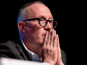 Reacția surprinzătoare a unei vedete: ‘Cine sunteți voi să întrebați?’