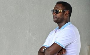 Mathews atacă dublul standard și răspunde comentariilor lui Brook