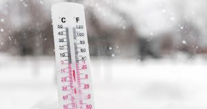 Gerul persistă în România, dar un val de aer cald se apropie!