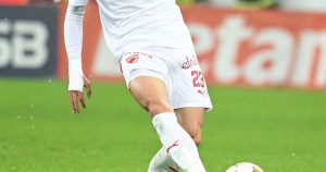 Dinamo se desparte de internaționalul cu 70 de selecții după 6 luni