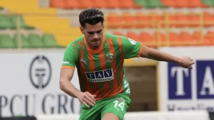 Ianis Hagi, absent în meciul cu Fenerbahce! Detalii despre incident