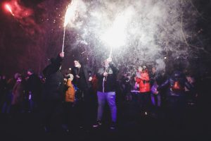 Tragedie de Anul Nou în Germania: Doi adolescenți decedați din cauza artificiilor