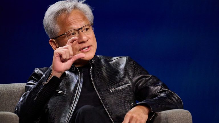 Nvidia respinge zvonurile despre conflict cu OpenAI, acțiunile scad drastic
