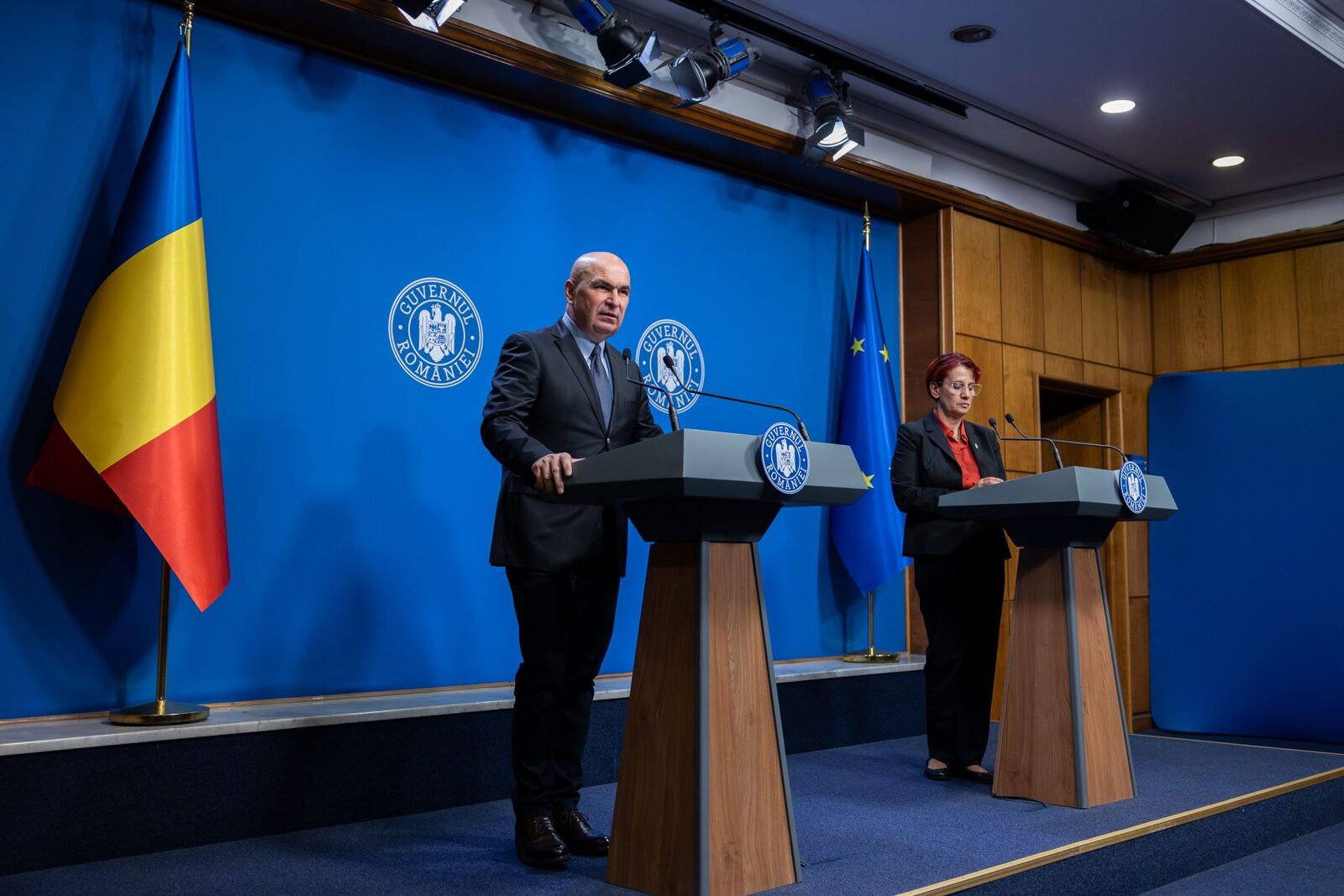 Guvernul neagă presiuni asupra CCR: „Adevărul nu e ingerință”
