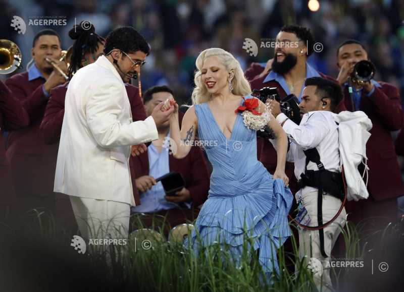 Bad Bunny și Lady Gaga, spectacol electrizant la pauza Super Bowl