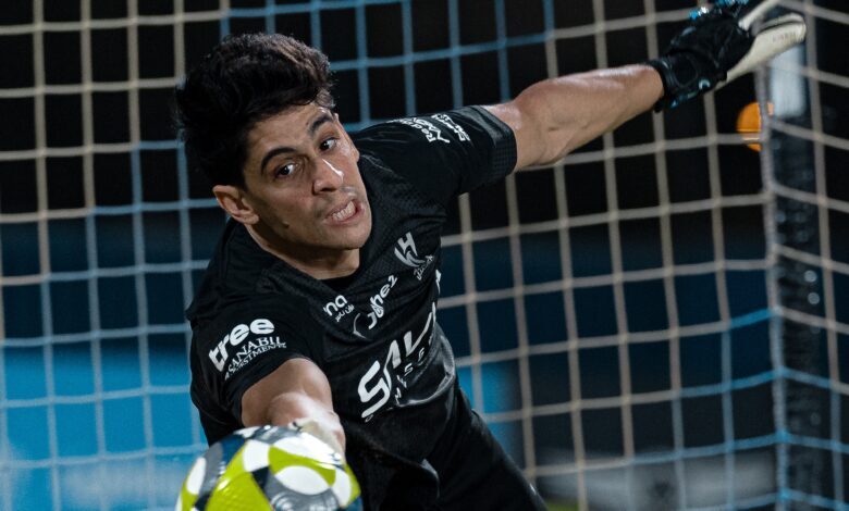 Al Hilal explică absența lui Yassine Bounou înainte de duelul cu Shabab Al Ahli