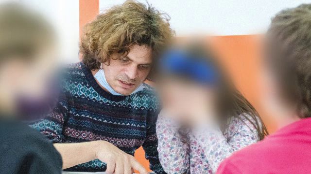 Profesor condamnat la 7 ani și 10 luni pentru viol, pedeapsă redusă