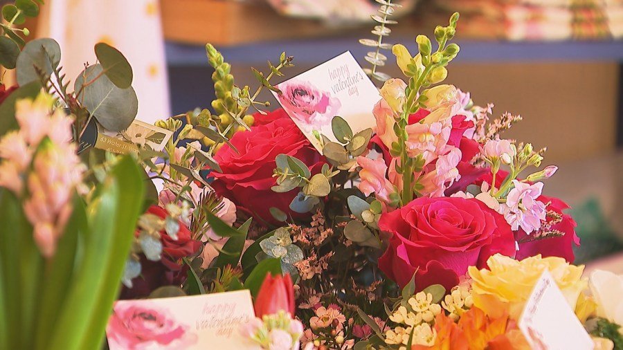 Afacerile locale se pregătesc de valul de clienți de Valentine’s Day