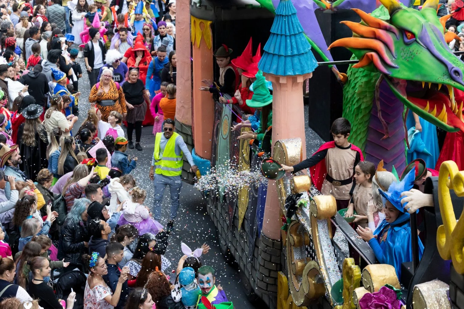 Cabalgata Infantil mobilizează un vast dispozitiv de control al traficului