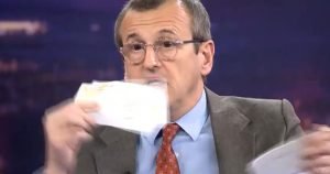 Ilie Bolojan, reacție fermă după ruptura unei diplome în direct: „Nu de diplome ducem lipsă”