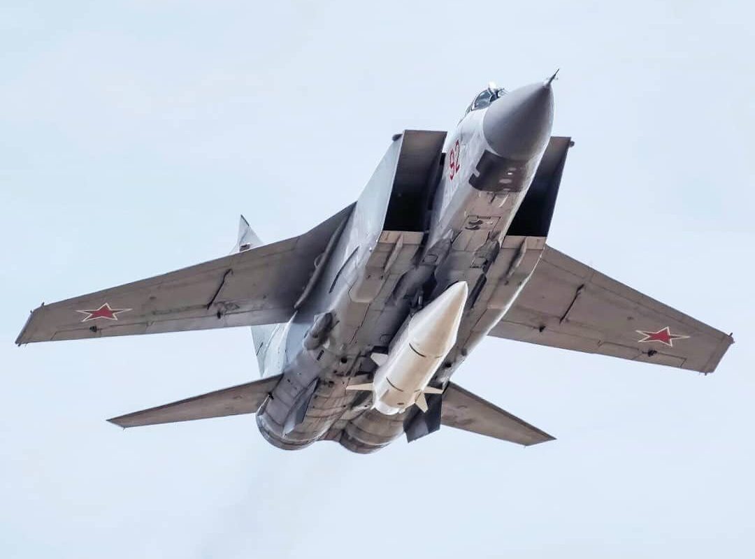 Rusia atacă Lviv cu rachete Kinzhal, apărarea le interceptă rapid