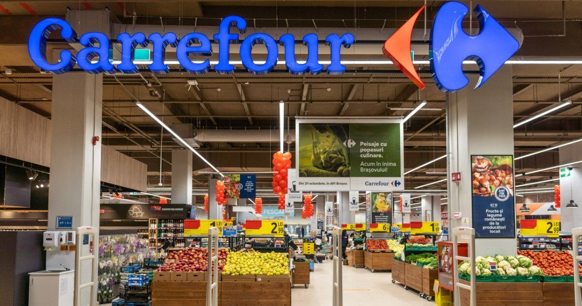 Carrefour vinde filiala din România către Pavăl Holding pentru 800 mil. euro