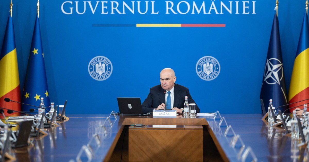 Critici vehemente la adresa lui Bolojan: „Cultivă ura de clasă” în Guvern