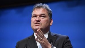 Reforma administrației: 20.000 de angajați vor fi concediați din ministere