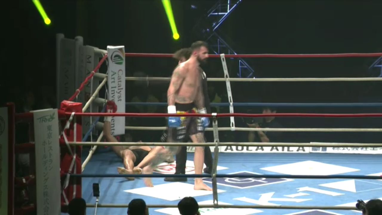Bogdan Stoica, victorie zdrobitoare la K-1 World GP! Faraoni, la spital!
