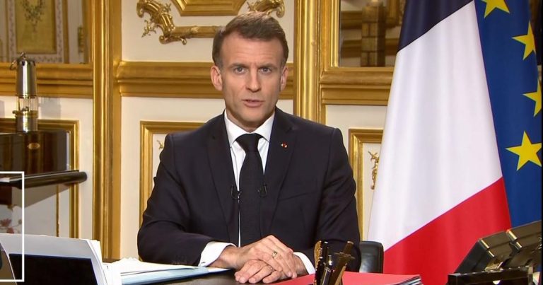 Macron mută forțele navale: Fregata și avioane antirachetă către cipru, portavionul în mediterana