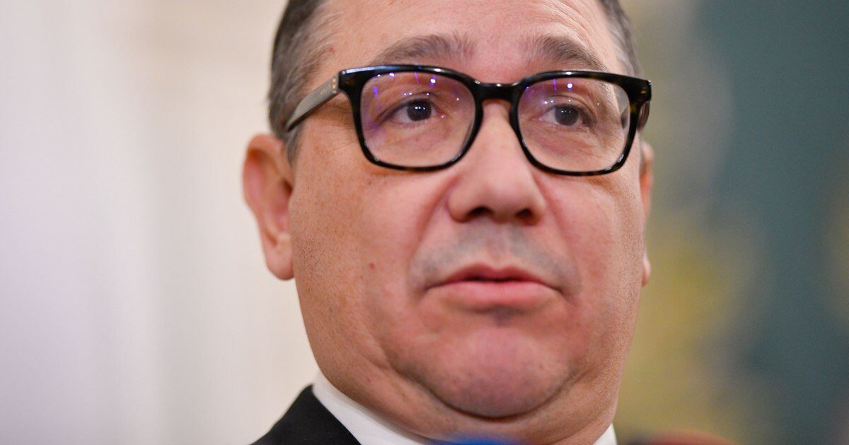 Țoiu și Ponta, scandal monstru: Acuzații grave despre copii și excluderea din avion