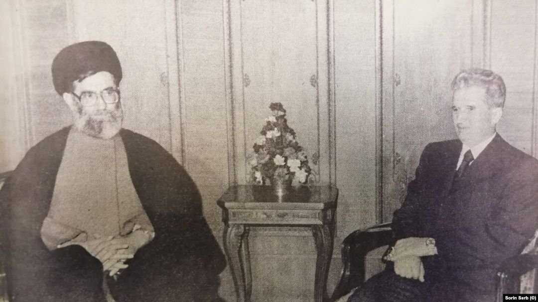 Khamenei și Ceaușescu: Relația secretă dintre liderul iranian și dictatorul român. (68 caractere)