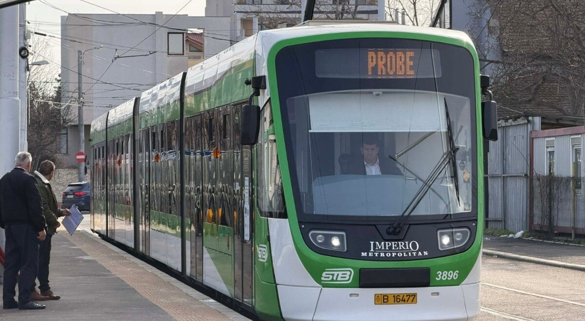 Foto | tramvaie noi la capătul liniei 5 spre Pantelimon
