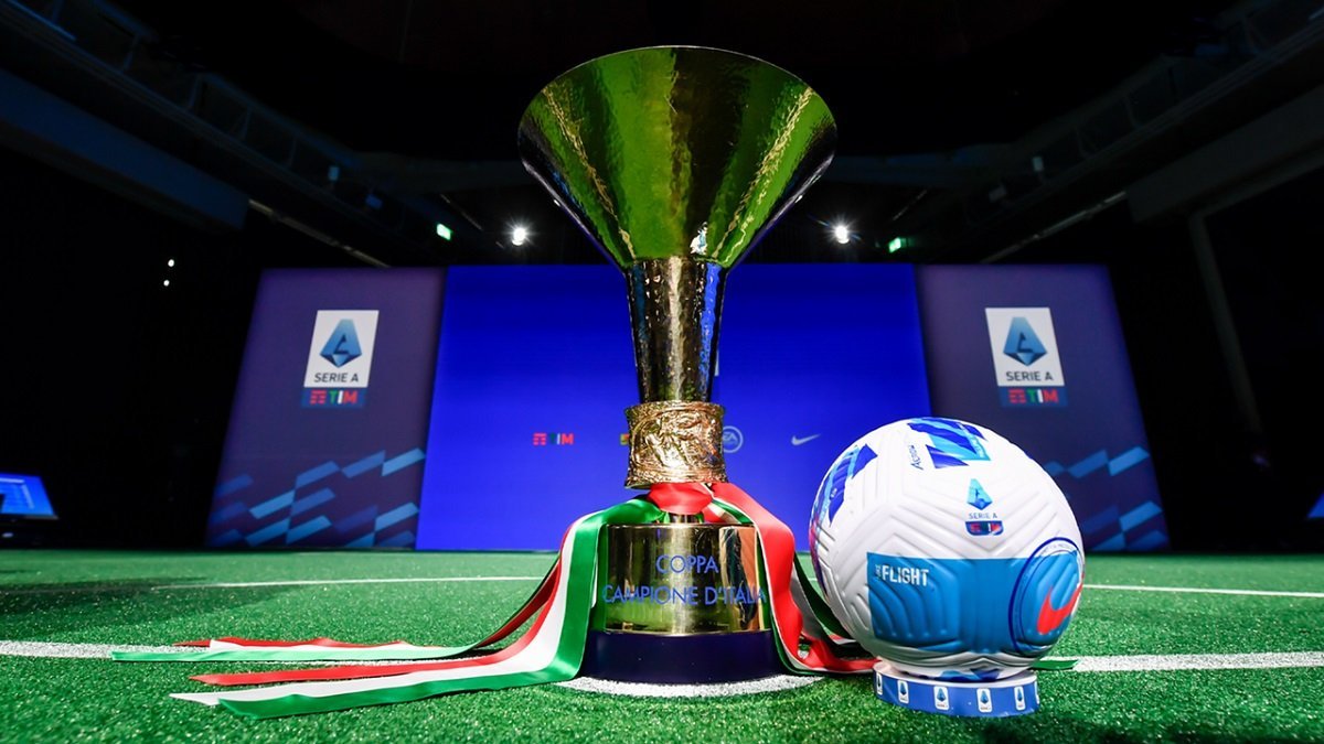 Napoli lui maradona, favorită clară cu torino în serie a
