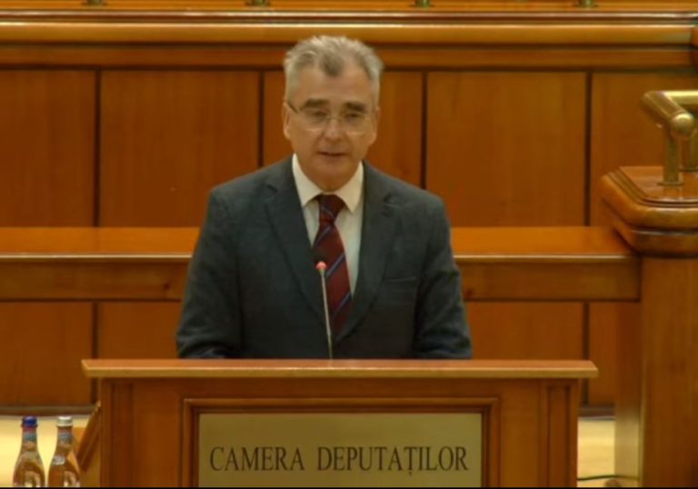 Petrișor peiu (aur): Bugetul trebuie să reflecte criza energetică globală